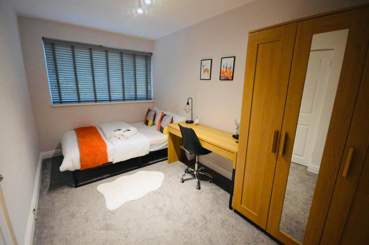 Stunning 3-bed Ground Floor In